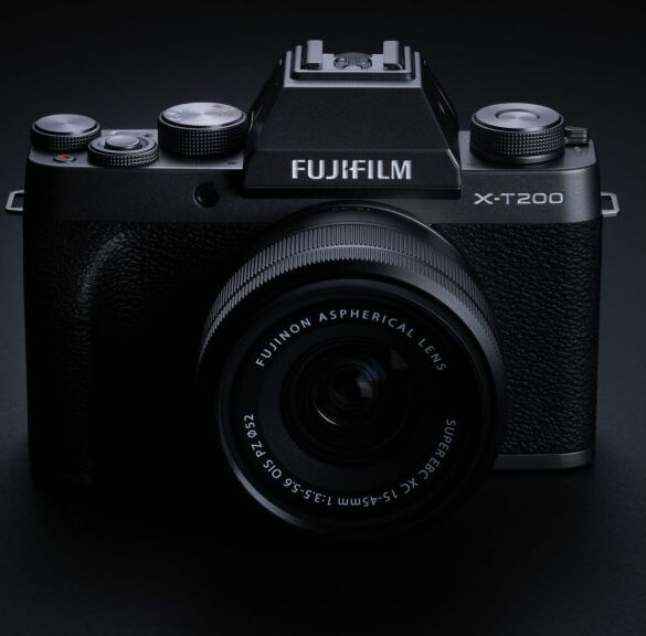 Fujifilm X T200