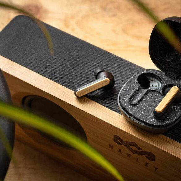 House of Marley Redemption: Hadir dengan Material Daur Ulang, Pertama dilengkapi Penangkal Bising Aktif 25 house of marley redemption 2