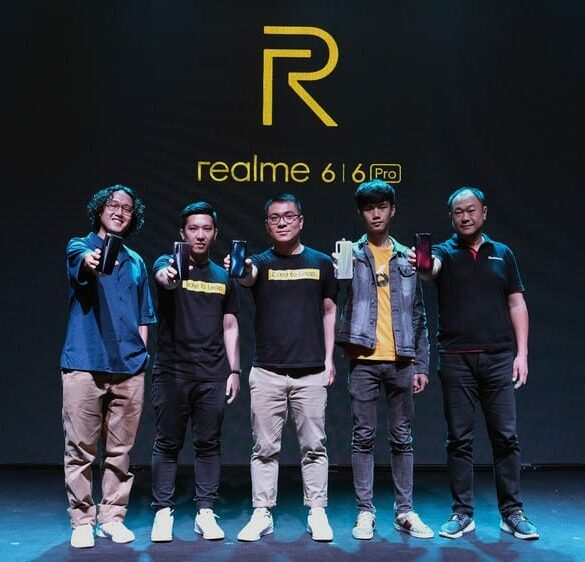 Foto Bersama Peluncuran realme 6 Series