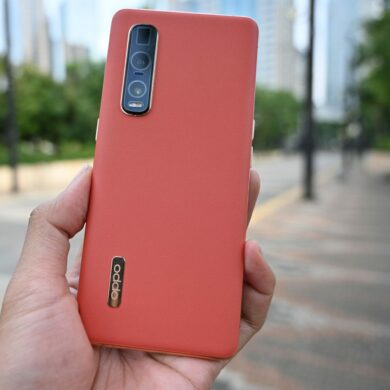 OPPO Find X2 Pro belakang