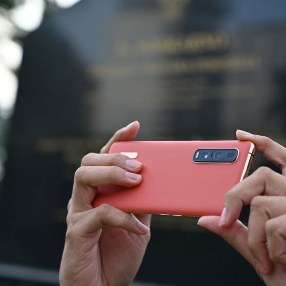 OPPO Find X2 Pro kamera belakang