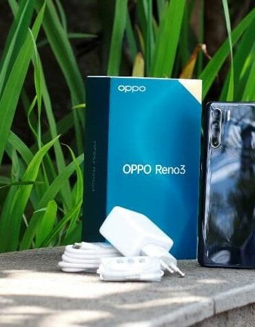 OPPO Reno3