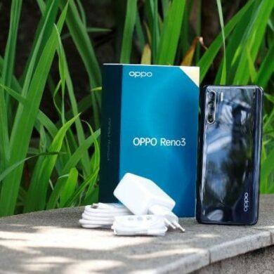 OPPO Reno3