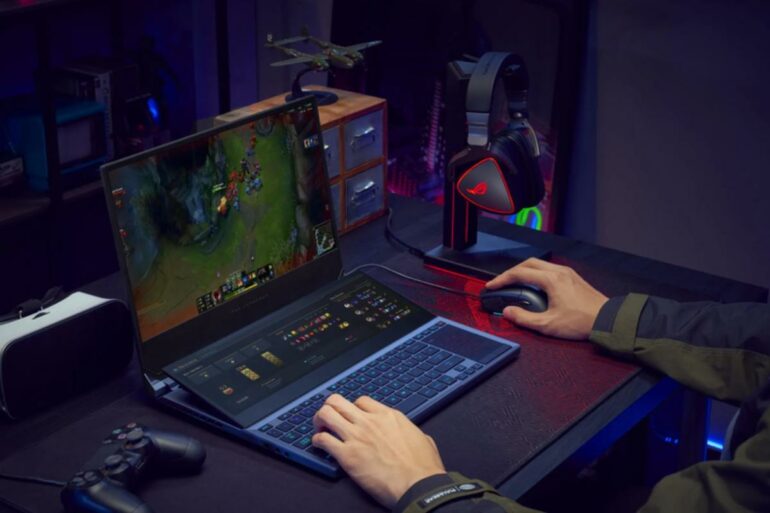 ASUS ROG GX550 C05 v8 Light 1