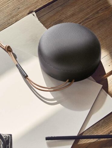 Bang Olufsen Beosound A1 1 Bang Olufsen Beosound A1 1