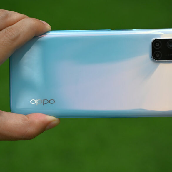 OPPO A92 belakang