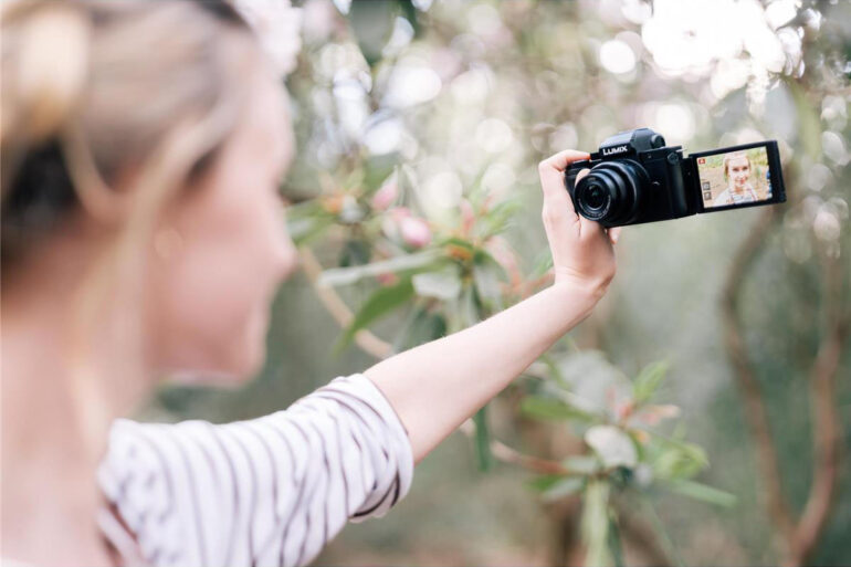 Panasonic Lumix G100 1 Panasonic Lumix G100 1