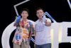 Iqbaal Ramadhan Brand Ambassador realme Indonesia kiri bersama Felix Christian Product Manager realme Indonesia kanan
