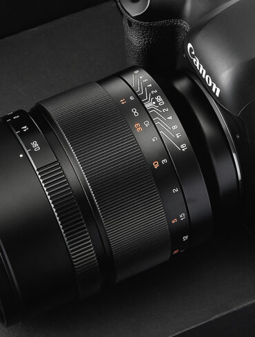 Mitakon Speedmaster 50mm F0.95 1