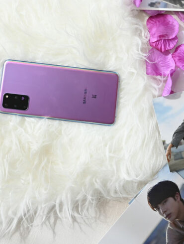 Samsung Galaxy S20 BTS Edition and Buds BTS Edition