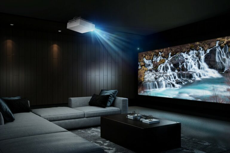 LG CineBeam 4K LG CineBeam 4K