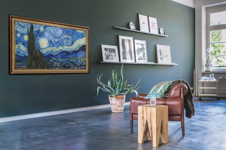 LG OLED TV GX Series 1