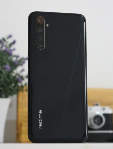 realme Narzo 2