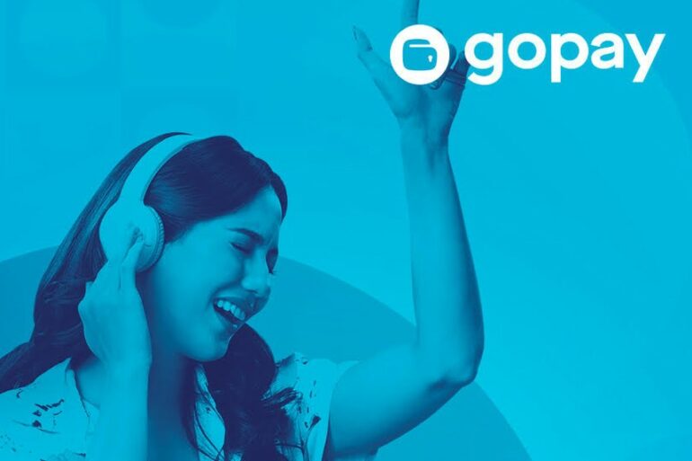 thumbnail spotify gopay