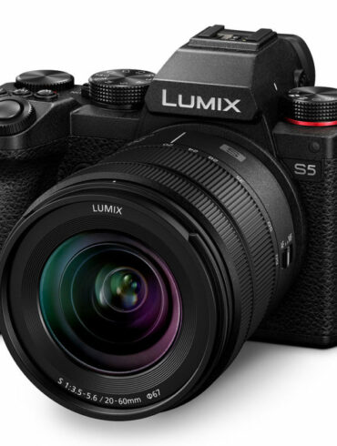 Panasonic Lumix DC S5 1 e1605176873959