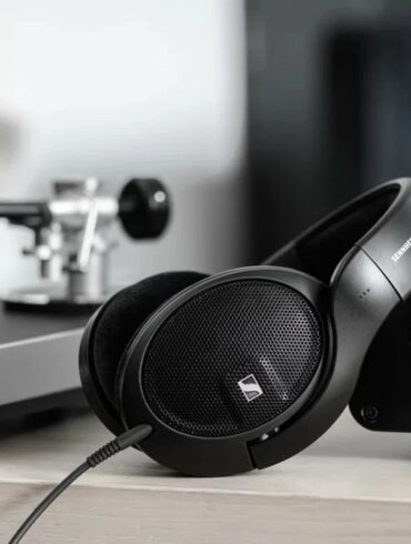 Sennheiser HD560S 1 Sennheiser HD560S 1
