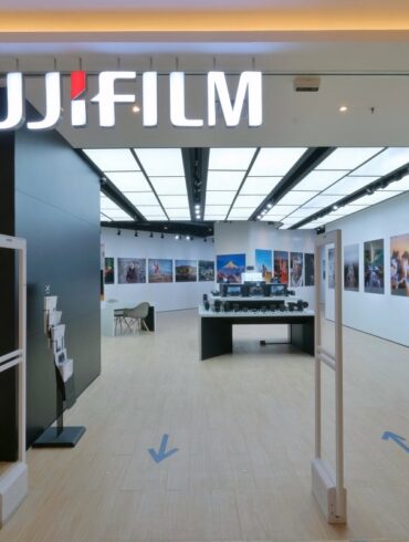 Fujifilm Showroom 1