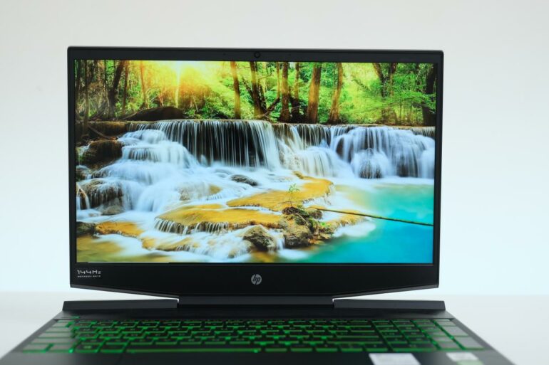 HP Pavilion Gaming 15 DK1064TX 3 HP Pavilion Gaming 15 DK1064TX 3