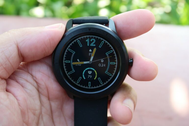 Review OASE Watch H12W 82 OASE Watch H12W 1