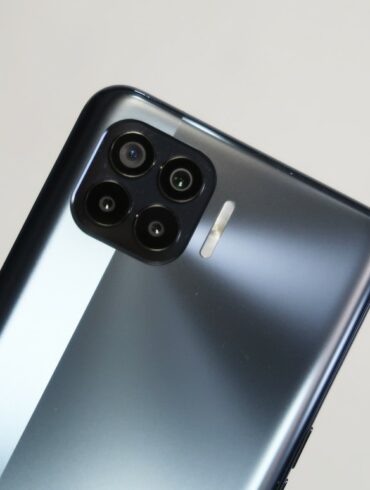 OPPO Reno4 F 1 1