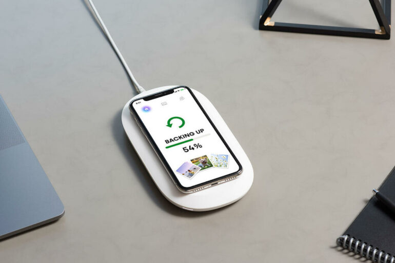 SanDisk Ixpand Wireless Charger Sync