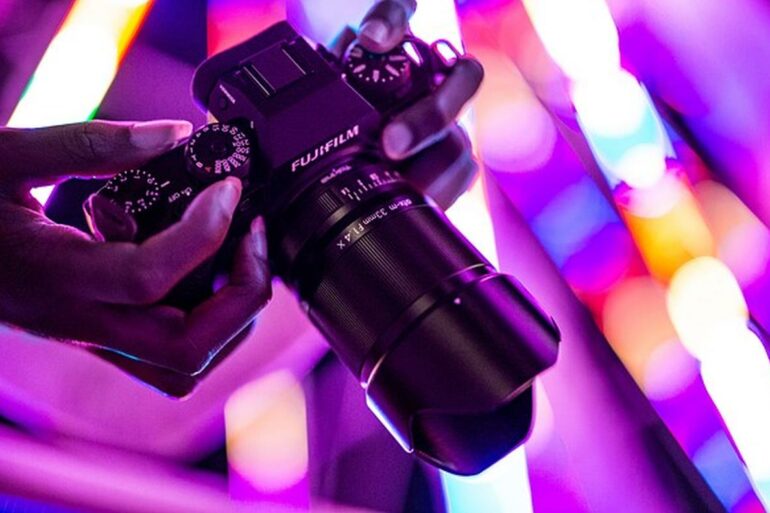 Tokina ATX M 23mm dan 33mm F1.4 3