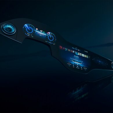 Mercedes Benz MBUX Hyperscreen 1a
