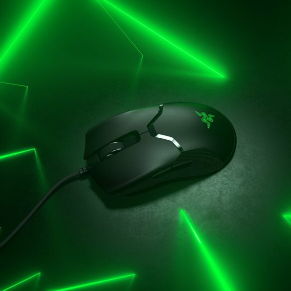 Razer Viper 8K: Mouse Gaming Pertama dengan Polling Rate 8000 Hz 51 Razer Viper 8K