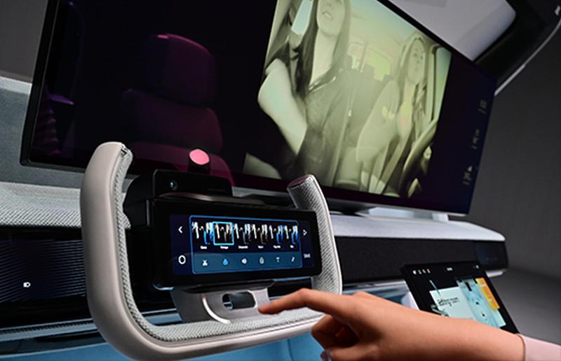 Samsung Digital Cockpit 2021 7