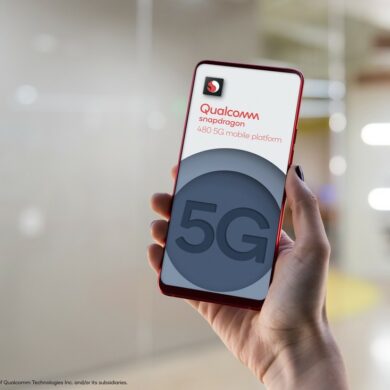 Snapdragon 480 5G Mobile Platform Logo Indoors