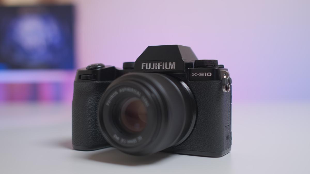 Fujifilm X S10 1