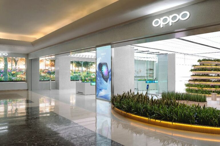OPPO Gallery Plaza Indonesia 2