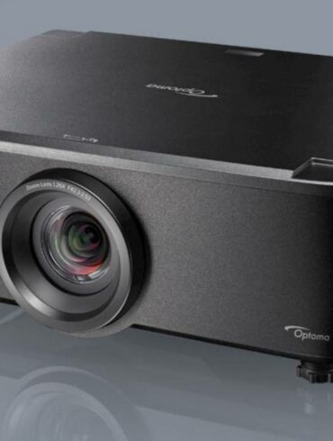 Optoma ZU720TST 1