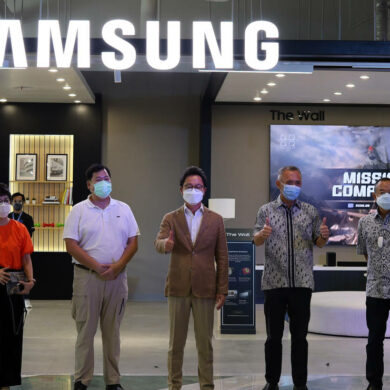 samsung experience store senayan park opening samsung experience store senayan park opening