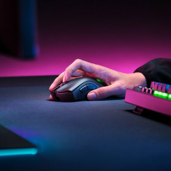 Kelebihan dan Kekurangan Mouse Gaming Razer DeathAdder V2 Pro 23 Razer DeathAdder V2 Pro 8