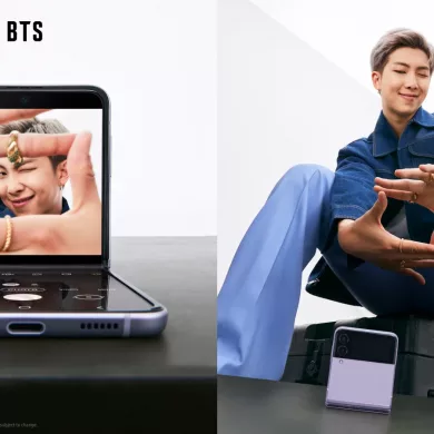 Galaxy Z Flip3 dengan Flex Mode yang memberikan pengguna pengalaman unik dalam menangkap dan membagikan momen Galaxy Z Flip3 dengan Flex Mode yang memberikan pengguna pengalaman unik dalam menangkap dan membagikan momen