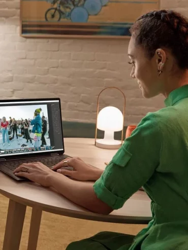 HP Spectre x360 16: Laptop Konvertibel 16 Inci Pertama dengan Windows 11 dan GlamCam 38 HP Spectre x360 16 1