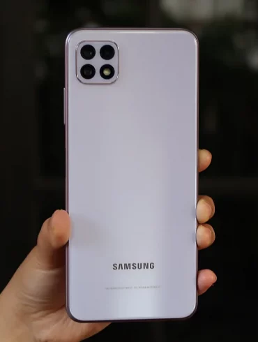 Review Samsung Galaxy A22 5G 62 Samsung Galaxy A22 5G Violet 1