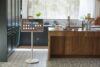LG StandbyMe 1