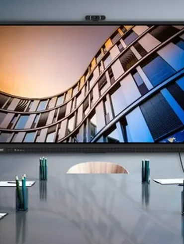 ThinkVision Large Format Display 1