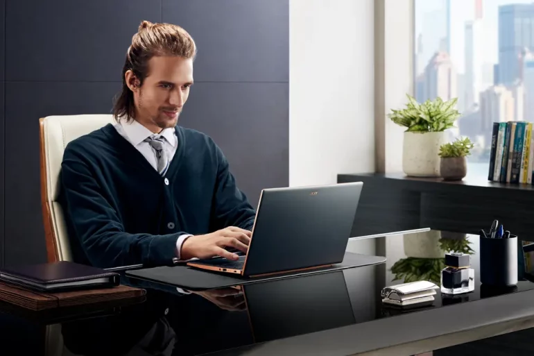 Acer Swift 5 SF514 56T 4