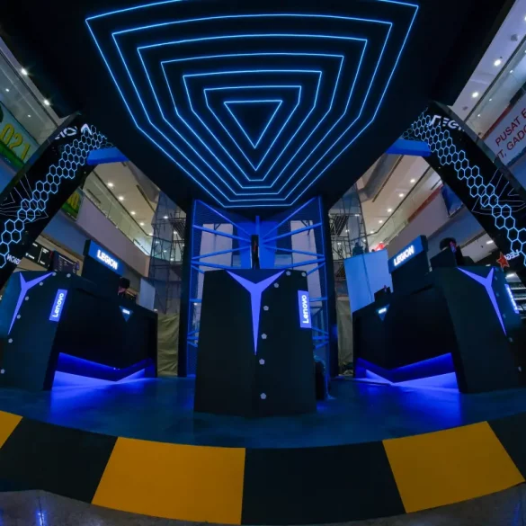 Lenovo Resmikan Legion Store Ke-10 40 Legion Store Opening Atrium Mangga Dua Mall 1