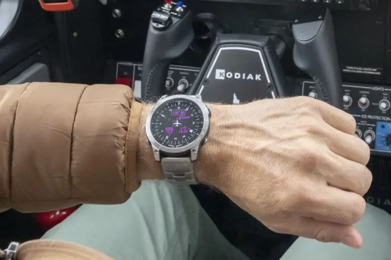 Garmin D2 Mach 1 3 Garmin D2 Mach 1 3