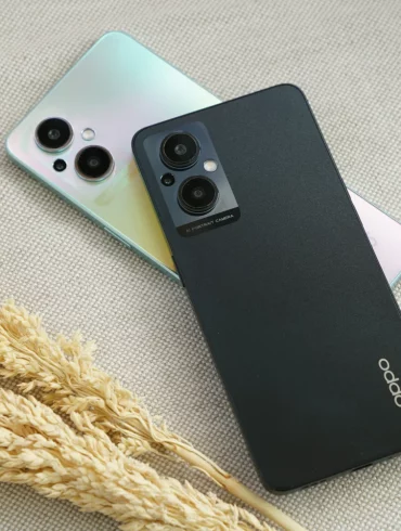 OPPO Reno7