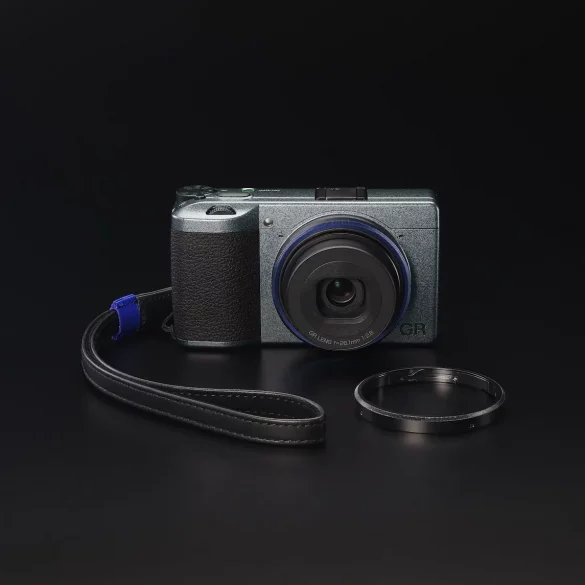 Ricoh GR IIIx Urban Edition Special Limited Kit: Tersedia Terbatas 2000 Unit, Bawa Pembaruan Mode Exposure dan Autofocus 19 Ricoh GR IIIx Urban Edition Special Limited Kit 1