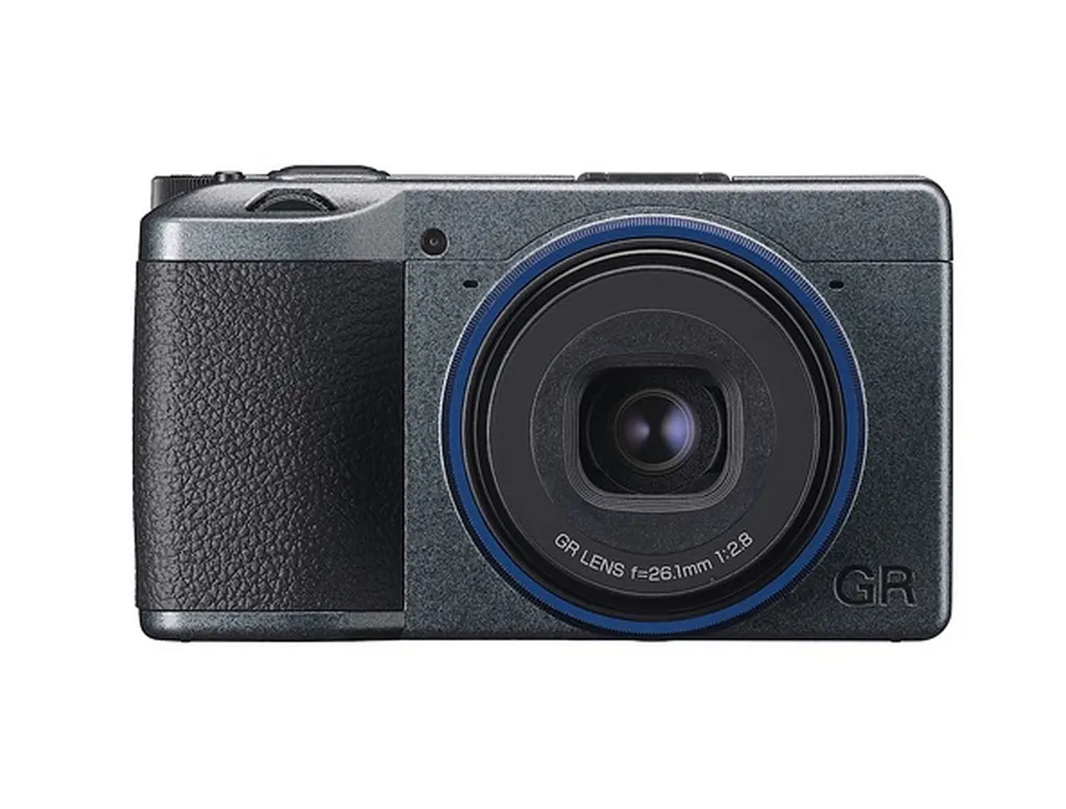 Ricoh GR IIIx Urban Edition Special Limited Kit 2