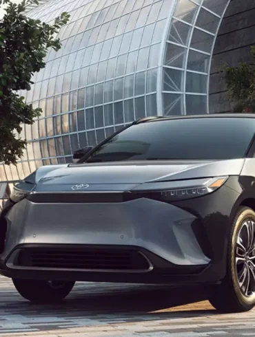 Toyota All New 2023 bZ4X: Mobil Elektrik Pertama Toyota dengan Baterai Inovatif 38 Toyota bZ4X EV 1