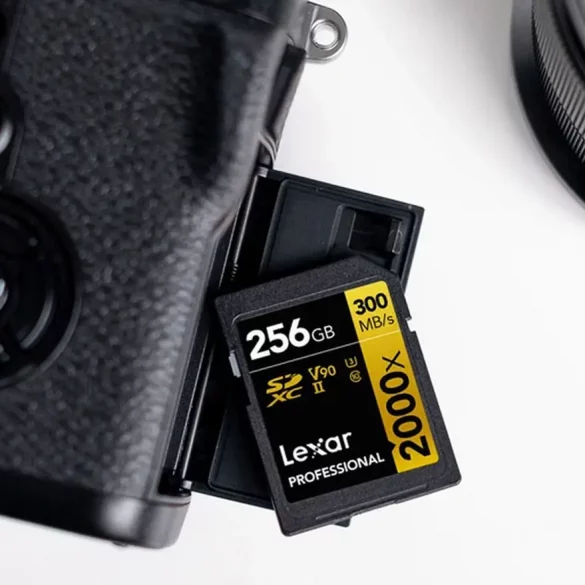 Lexar 2000X 256GB SDXC UHS-II V90: Kecepatan Baca Paling Cepat, Hanya Tersedia Satu Pilihan Kapasitas 19 Lexar 2000X 256GB SDXC UHS II V90 1
