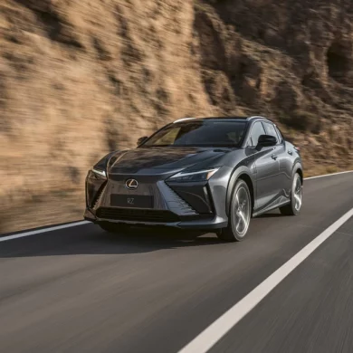Lexus RZ 450e 4