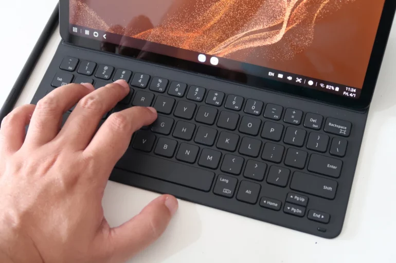 Kelebihan dan Kekurangan Samsung Galaxy Tab S8 61 Samsung Galaxy Tab S8 WiFi 6